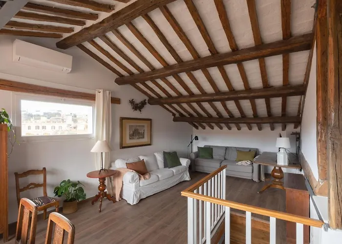Amazing With Terrace Or Rooftop In Trastevere