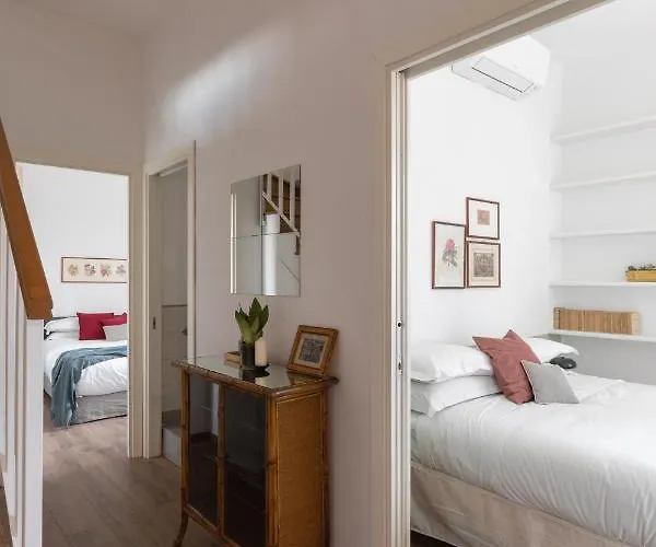 Amazing With Terrace Or Rooftop In Trastevere Apartment