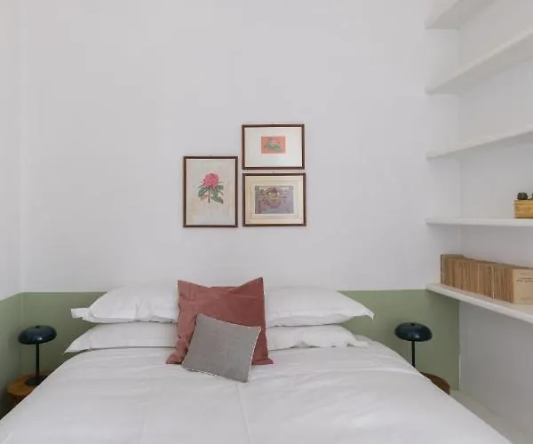 Amazing With Terrace Or Rooftop In Trastevere