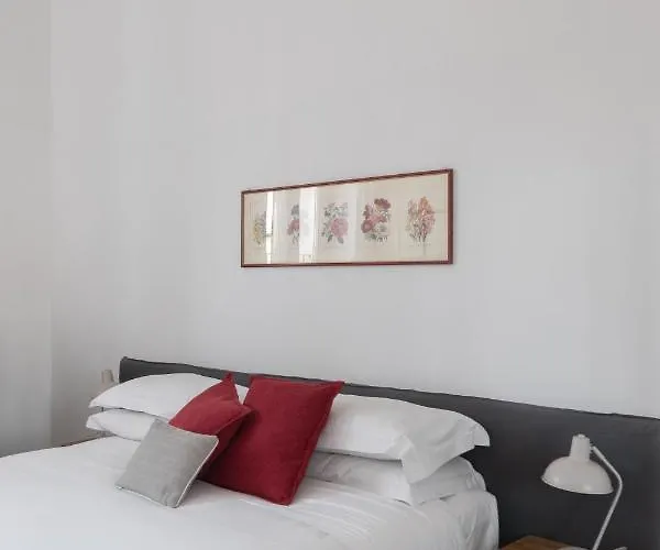Amazing With Terrace Or Rooftop In Trastevere
