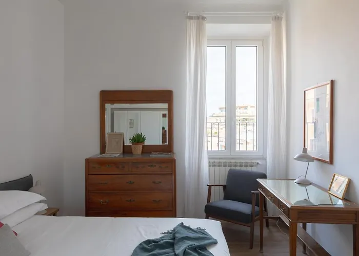 Amazing With Terrace Or Rooftop In Trastevere