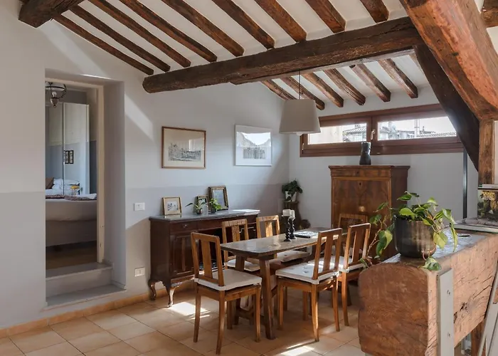 Apartment Amazing With Terrace Or Rooftop In Trastevere Rom