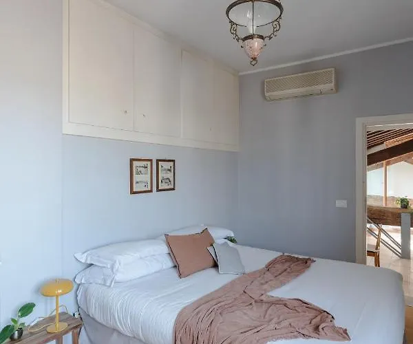 Amazing With Terrace Or Rooftop In Trastevere Apartment